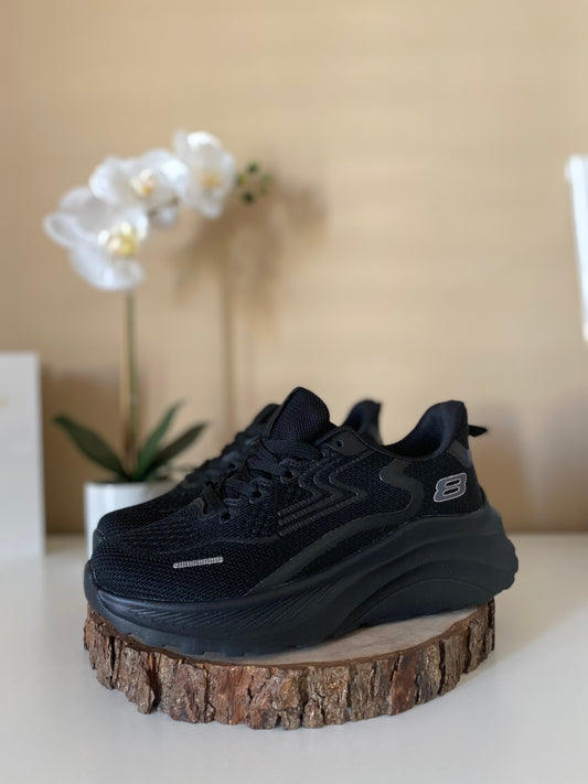 SNEAKER TOTAL BLACK